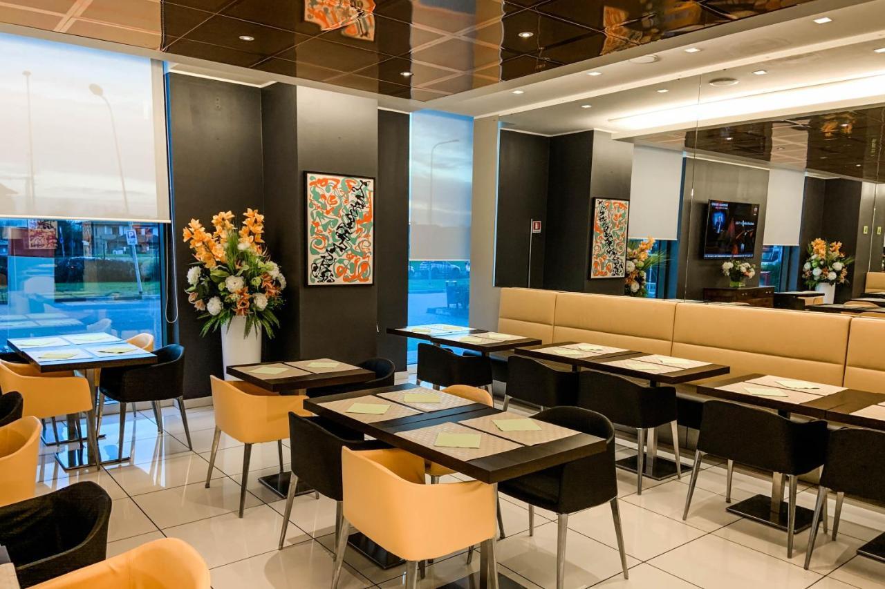 Ibis Styles Milano Melegnano Hotel Carpiano Kültér fotó