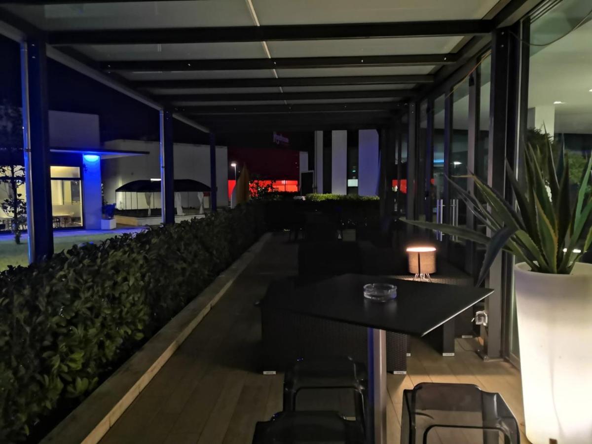 Ibis Styles Milano Melegnano Hotel Carpiano Kültér fotó