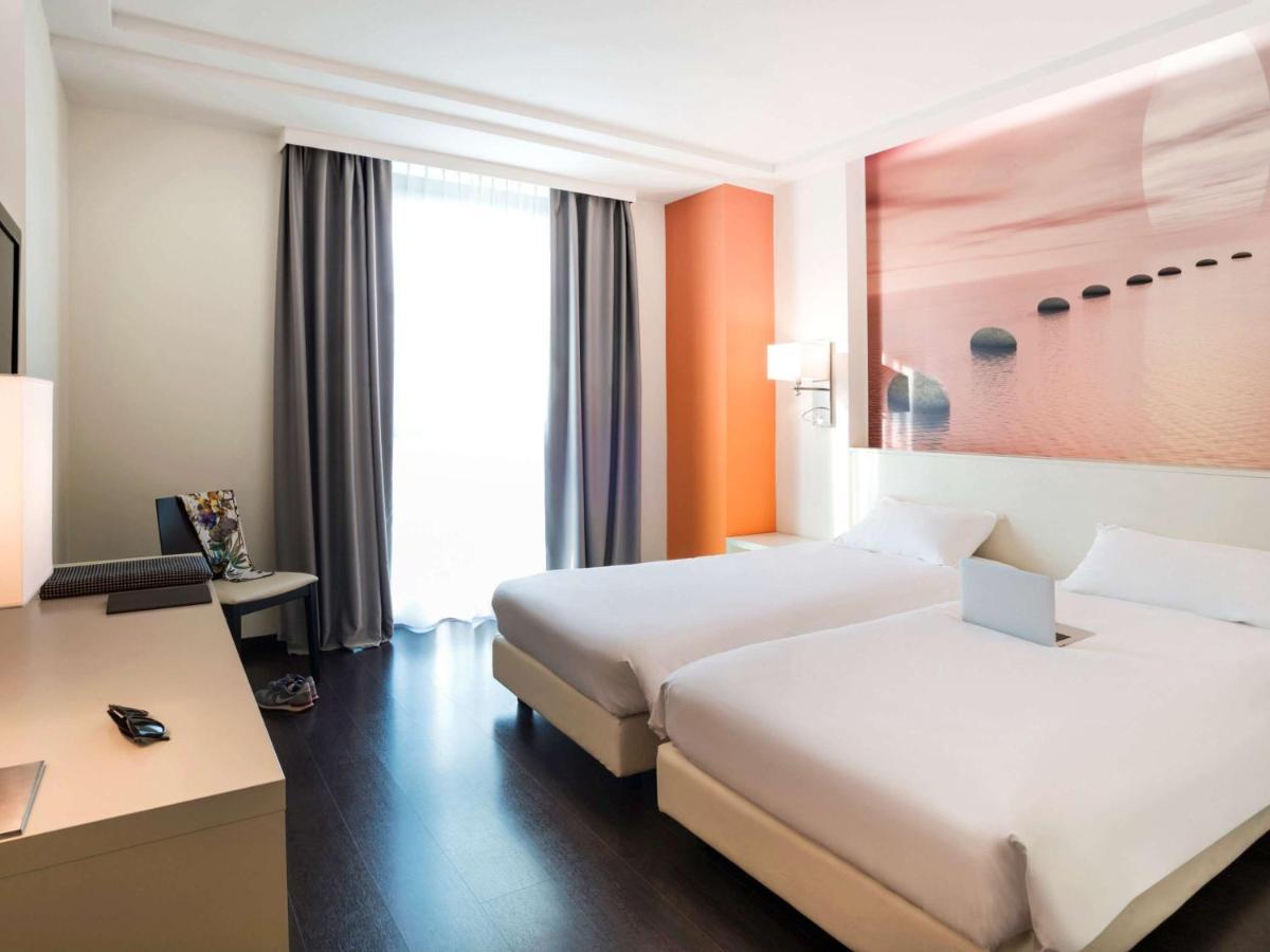 Ibis Styles Milano Melegnano Hotel Carpiano Kültér fotó